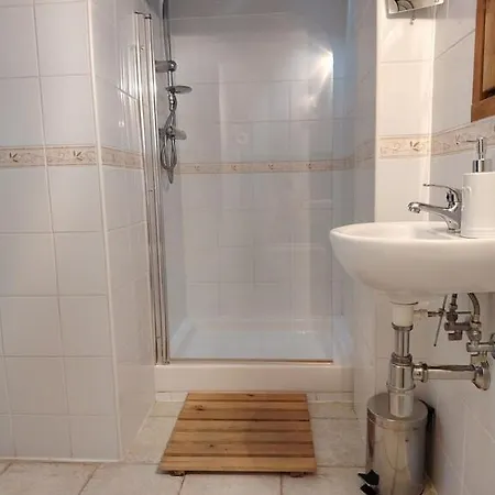 וילה Monteviccoli צ'לייה מספיקה